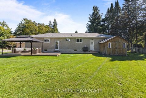 Photo 30 at 40 Rosemary Lane, Pefferlaw, Georgina