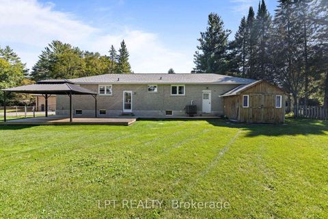 Photo 31 at 40 Rosemary Lane, Pefferlaw, Georgina