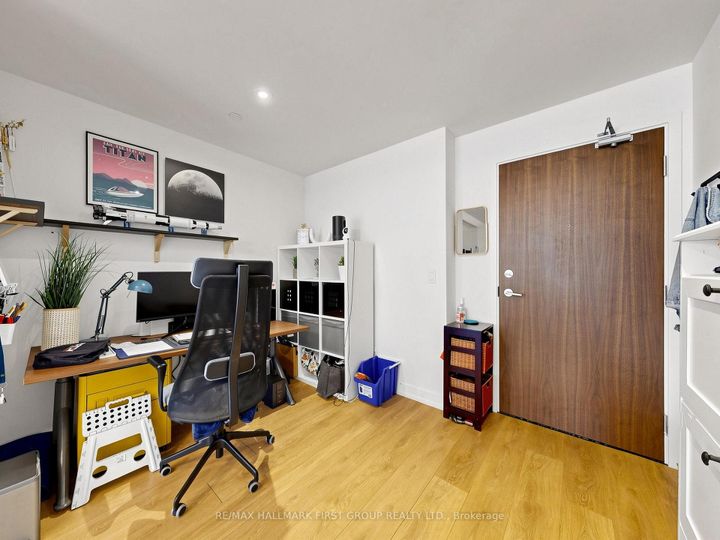 Photo 7 at 801 - 115 McMahon Drive, Bayview Village, Toronto