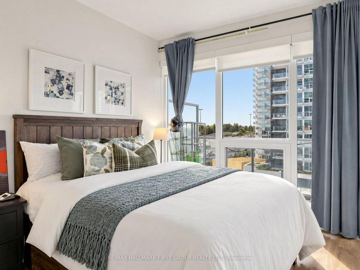 Photo 20 at 801 - 115 McMahon Drive, Bayview Village, Toronto