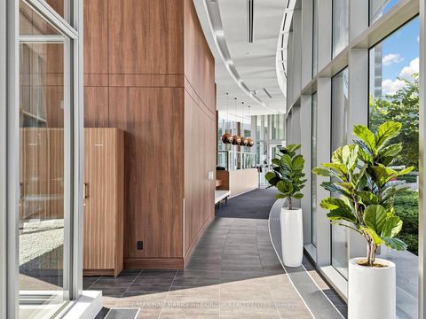 Photo 3 at 801 - 115 McMahon Drive, Bayview Village, Toronto
