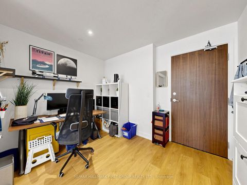 Photo 7 at 801 - 115 McMahon Drive, Bayview Village, Toronto