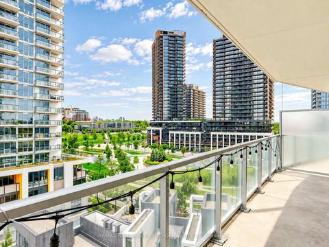 Photo 15 at 801 - 115 McMahon Drive, Bayview Village, Toronto