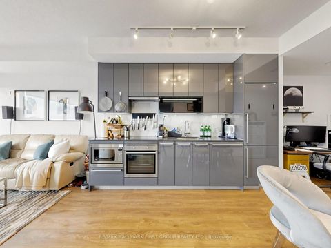 Photo 18 at 801 - 115 McMahon Drive, Bayview Village, Toronto