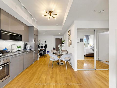 Photo 19 at 801 - 115 McMahon Drive, Bayview Village, Toronto
