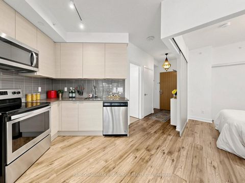 Photo 11 at 237 - 621 Sheppard Avenue E, Bayview Village, Toronto