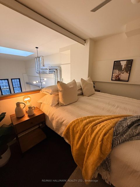 Photo 14 at 205 - 394 Euclid Avenue, Little Italy, Toronto