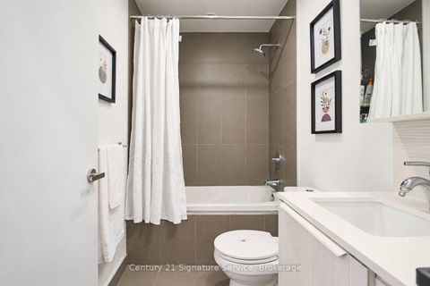 Photo 12 at 408 - 55 Regent Park Boulevard, Regent Park, Toronto