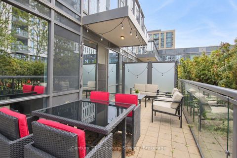 Photo 13 at 408 - 55 Regent Park Boulevard, Regent Park, Toronto