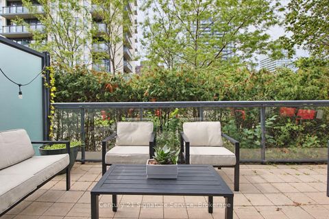 Photo 15 at 408 - 55 Regent Park Boulevard, Regent Park, Toronto
