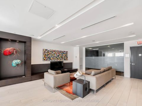 Photo 19 at 408 - 55 Regent Park Boulevard, Regent Park, Toronto