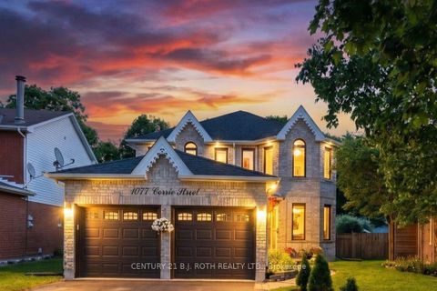 Photo 2 at 1077 CORRIE Street, Alcona, Innisfil