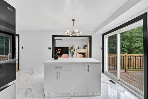 Photo 15 at 1077 CORRIE Street, Alcona, Innisfil