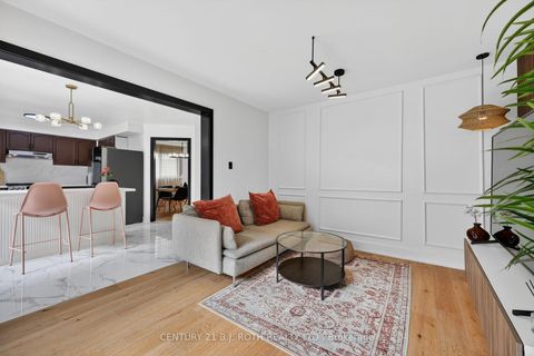 Photo 17 at 1077 CORRIE Street, Alcona, Innisfil