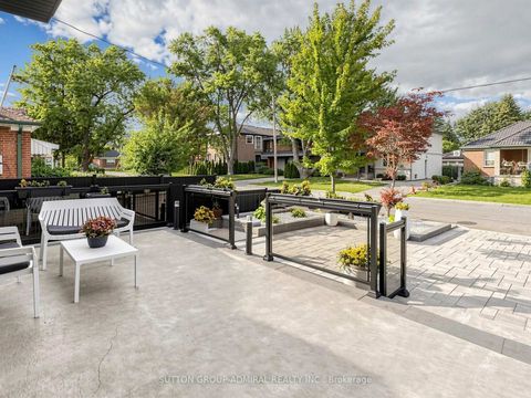 Photo 4 at 18 Dunsmore Gardens, Clanton Park, Toronto