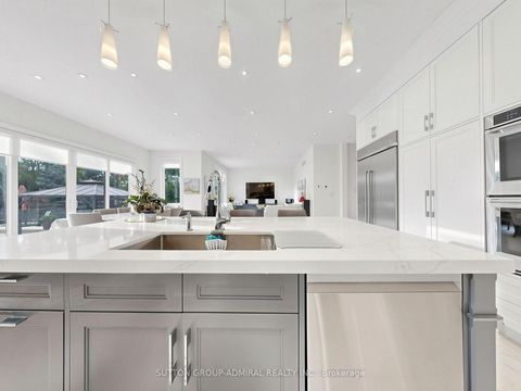 Photo 15 at 18 Dunsmore Gardens, Clanton Park, Toronto
