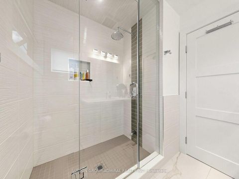 Photo 32 at 18 Dunsmore Gardens, Clanton Park, Toronto