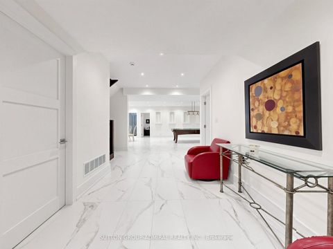 Photo 34 at 18 Dunsmore Gardens, Clanton Park, Toronto