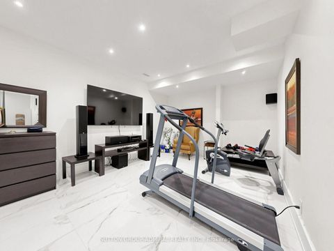Photo 39 at 18 Dunsmore Gardens, Clanton Park, Toronto