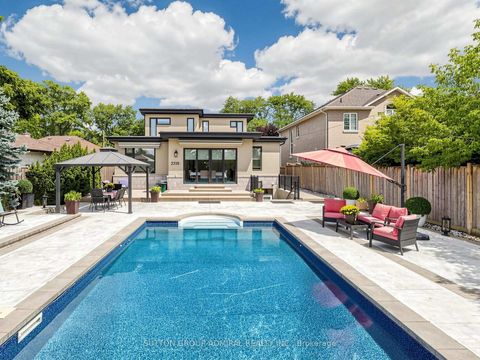 Photo 46 at 18 Dunsmore Gardens, Clanton Park, Toronto