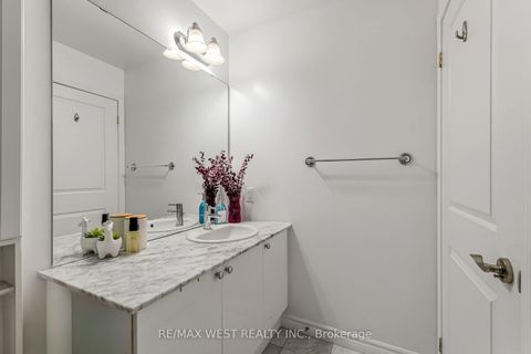 Photo 20 at 402 - 4196 Dundas Street W, Humber Valley, Toronto