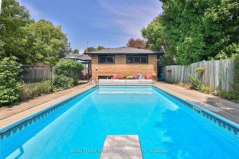 Photo 29 at 45 Doonaree Drive, Donalda, Toronto