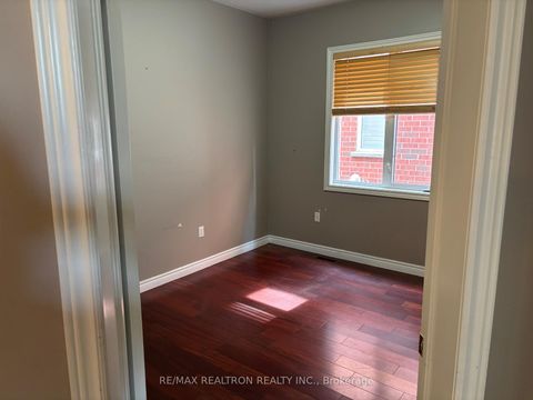 Photo 5 at 298 Thornhill Woods Drive, Patterson, Vaughan