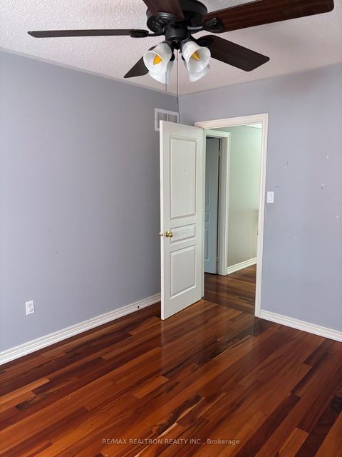 Photo 20 at 298 Thornhill Woods Drive, Patterson, Vaughan