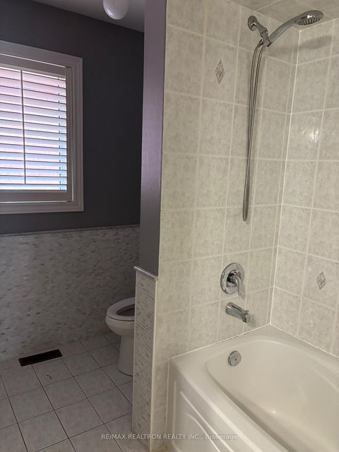 Photo 24 at 298 Thornhill Woods Drive, Patterson, Vaughan