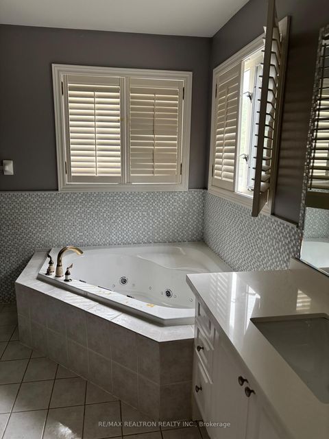Photo 27 at 298 Thornhill Woods Drive, Patterson, Vaughan