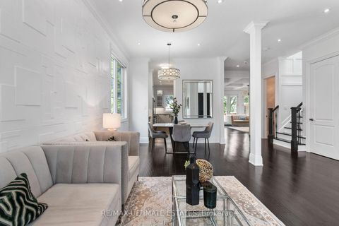 Photo 5 at 38 Devondale Avenue, Newtonbrook West, Toronto