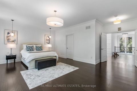 Photo 26 at 38 Devondale Avenue, Newtonbrook West, Toronto