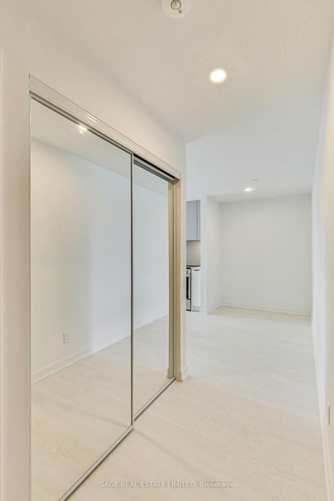 Photo 6 at 405 - 57 Brock Avenue, Roncesvalles, Toronto