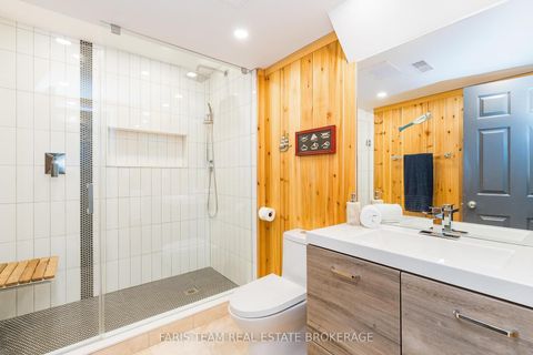 Photo 29 at 2032 Chantler Street, Stroud, Innisfil