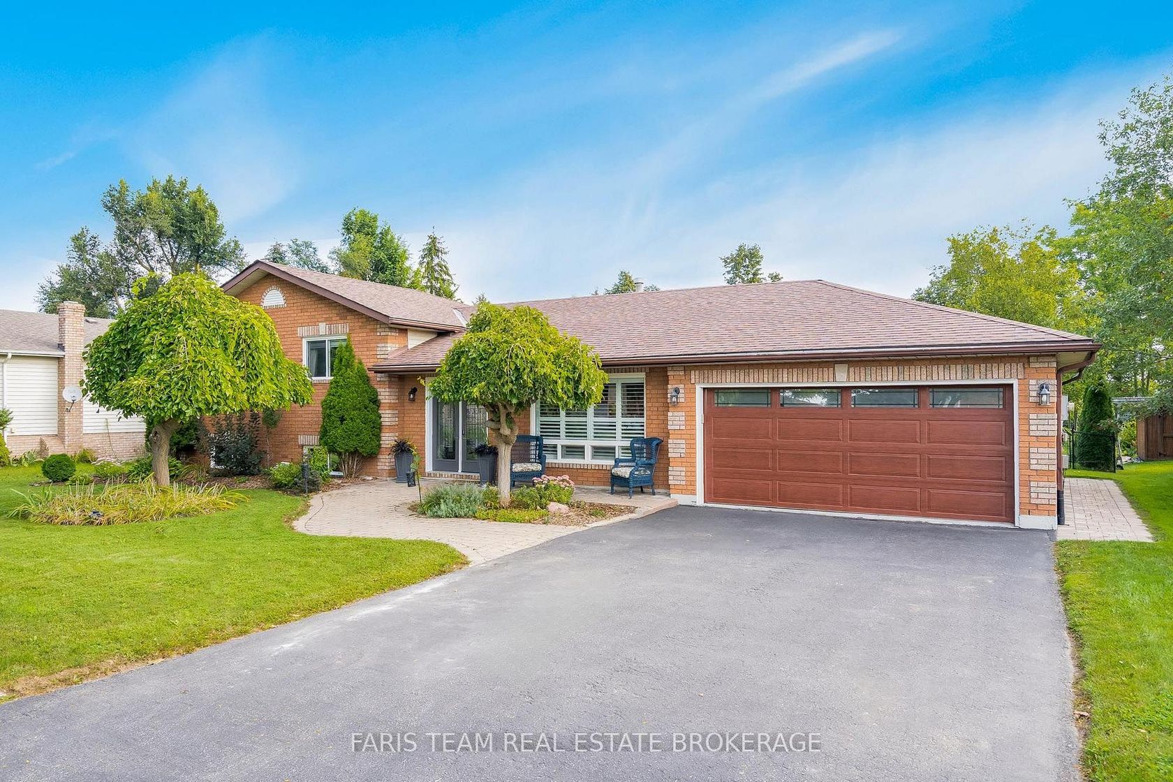 2032 Chantler Street, Stroud, Innisfil photo number 2