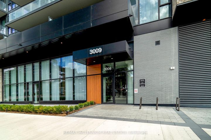 Photo 4 at 330 - 3009 Novar Road, Cooksville, Mississauga