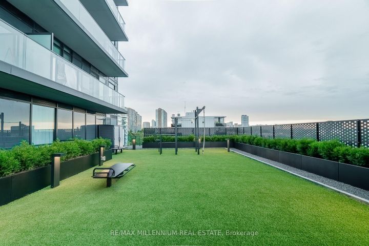 Photo 19 at 330 - 3009 Novar Road, Cooksville, Mississauga