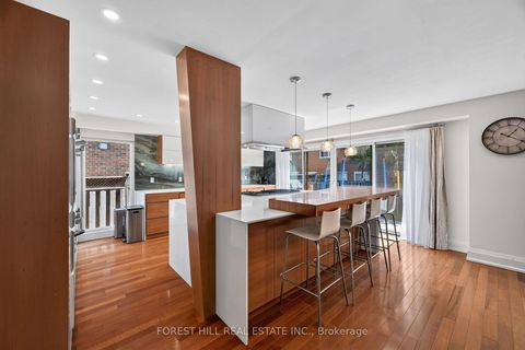 Photo 5 at 38 Crystal Drive, Mill Pond, Richmond Hill