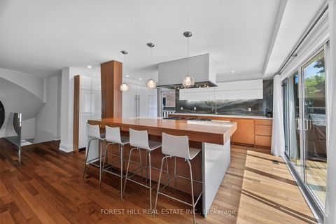 Photo 6 at 38 Crystal Drive, Mill Pond, Richmond Hill