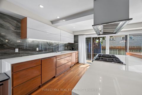 Photo 8 at 38 Crystal Drive, Mill Pond, Richmond Hill
