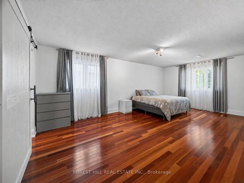 Photo 14 at 38 Crystal Drive, Mill Pond, Richmond Hill