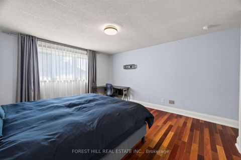 Photo 21 at 38 Crystal Drive, Mill Pond, Richmond Hill