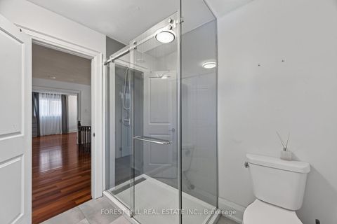 Photo 22 at 38 Crystal Drive, Mill Pond, Richmond Hill