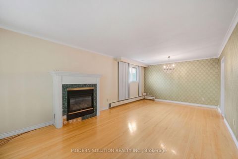 Photo 8 at 114 Elmcrest Road, West Deane, Toronto
