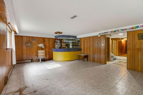 Photo 23 at 114 Elmcrest Road, West Deane, Toronto