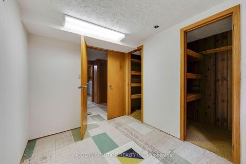 Photo 27 at 114 Elmcrest Road, West Deane, Toronto