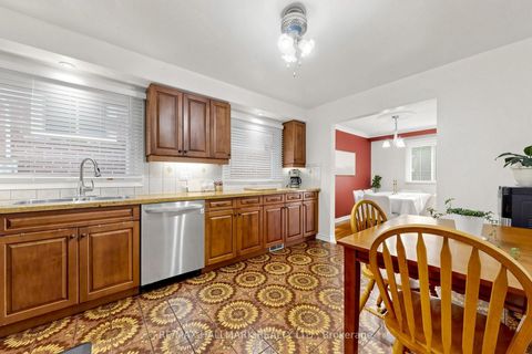 Photo 13 at 96B Laurel Avenue, Kennedy Park, Toronto