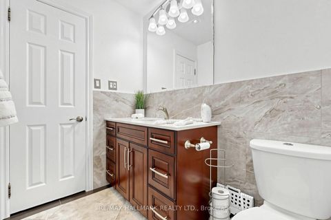 Photo 28 at 96B Laurel Avenue, Kennedy Park, Toronto