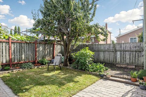 Photo 41 at 96B Laurel Avenue, Kennedy Park, Toronto