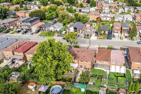 Photo 45 at 96B Laurel Avenue, Kennedy Park, Toronto